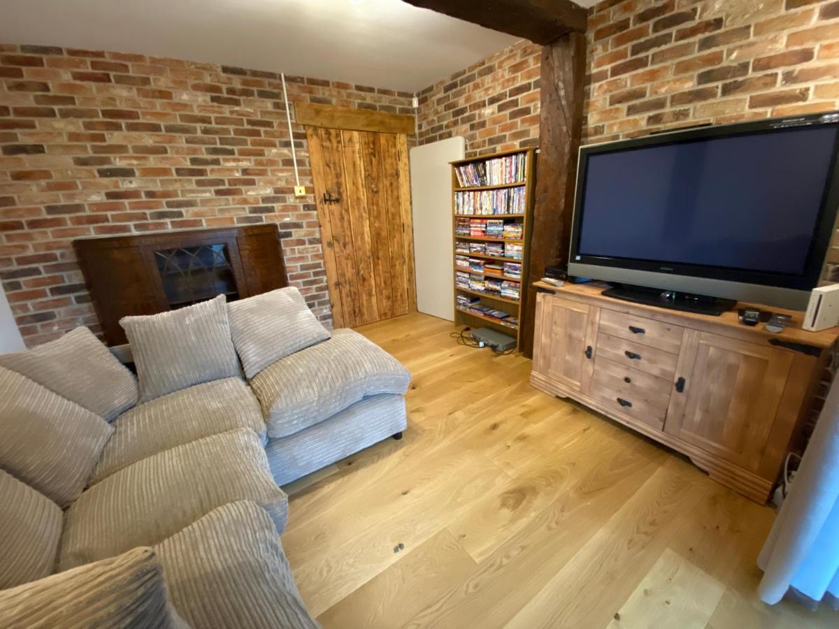 Eco-Friendly Dorset Cottage With Spa Set In Heart Of Countryside Sydling St Nicholas 外观 照片
