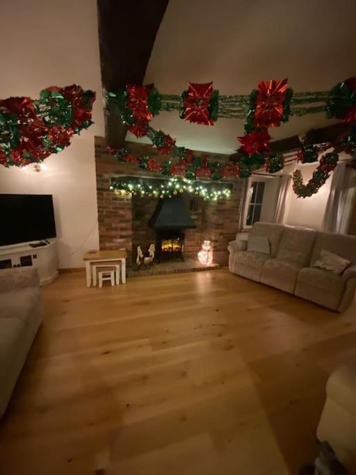Eco-Friendly Dorset Cottage With Spa Set In Heart Of Countryside Sydling St Nicholas 外观 照片