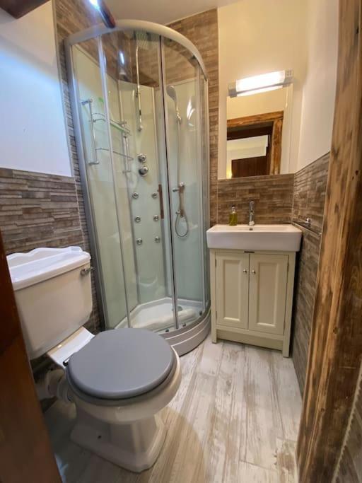 Eco-Friendly Dorset Cottage With Spa Set In Heart Of Countryside Sydling St Nicholas 外观 照片