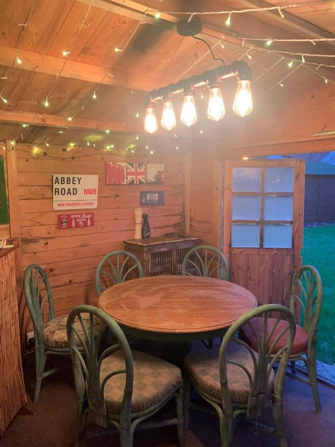 Eco-Friendly Dorset Cottage With Spa Set In Heart Of Countryside Sydling St Nicholas 外观 照片